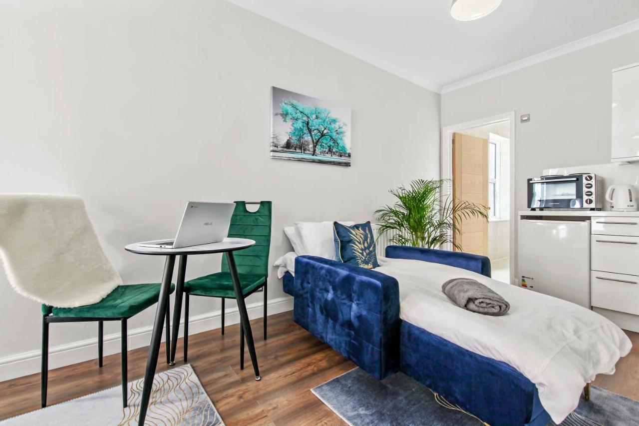 Stunning Studio Flat With Free On-Street Parking! Plumstead  Esterno foto